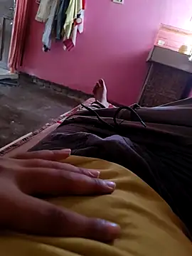 sex yboy00 online show from 10-27-25, 06:25