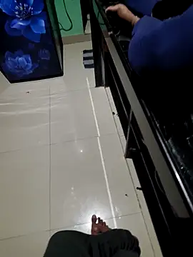 sex yboy00 online show from 11-12-25, 06:23