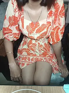 Snapshot of Isha_Sax chatting on 10-24-25, 07:35 Isha Sax online show from 10-24-25, 07:35