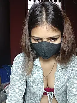 Snapshot of Isha_Sax chatting on 10-29-25, 08:35 Isha Sax online show from 10-29-25, 08:35