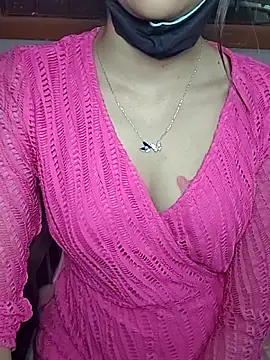 Snapshot of Isha_Sax chatting on 02-09-26, 08:07 Isha Sax online show from 02-09-26, 08:07