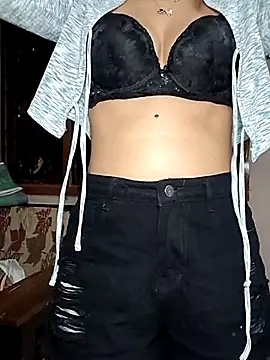 Snapshot of Isha_Sax chatting on 02-21-26, 05:59 Isha Sax online show from 02-21-26, 05:59