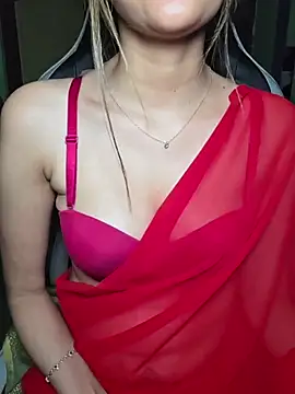 Snapshot of Isha_Sax chatting on 06-06-26, 02:44 Isha Sax online show from 06-06-26, 02:44