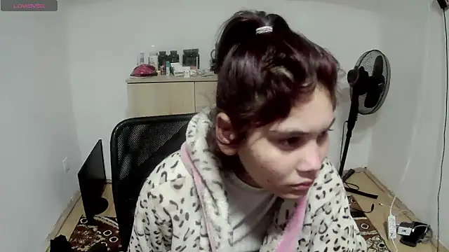 MalloryMyers online show from 10-01-25, 08:24