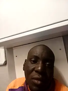 Snapshot of paptsimo chatting on 11-02-25, 12:59 paptsimo online show from 11-02-25, 12:59