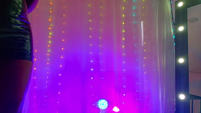 Dakota Rainbow22 online show from 03-27-26, 07:15