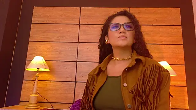 Dakota Rainbow22 online show from 03-24-26, 06:19