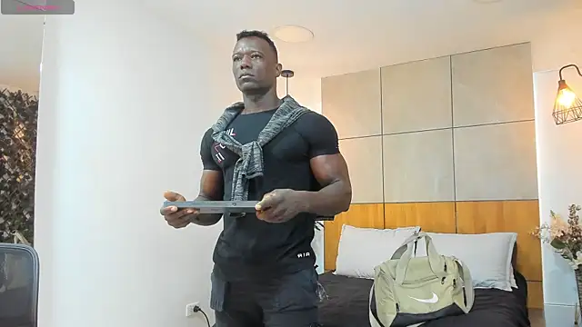 MarcusBlack  online show from 01-12-26, 01:07