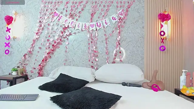 Antonella west online show from 02-07-26, 09:45