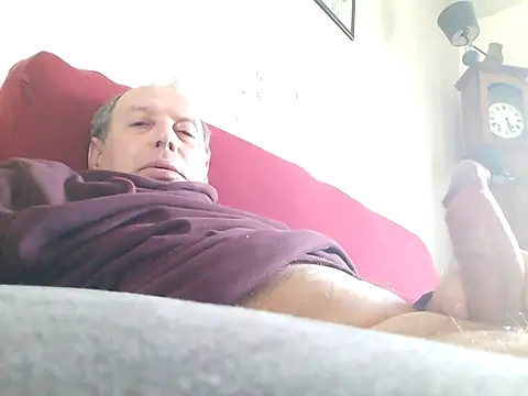 Vince072 online show from 03-07-26, 08:32