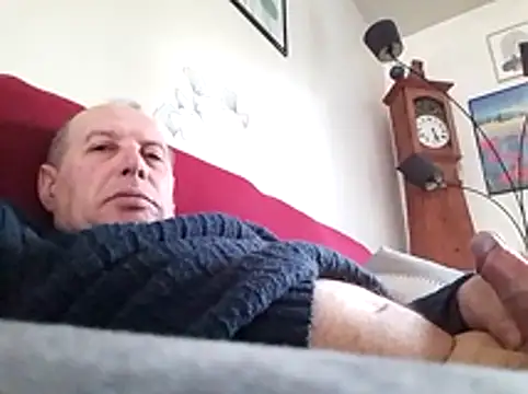 Vince072 online show from 01-10-26, 12:55