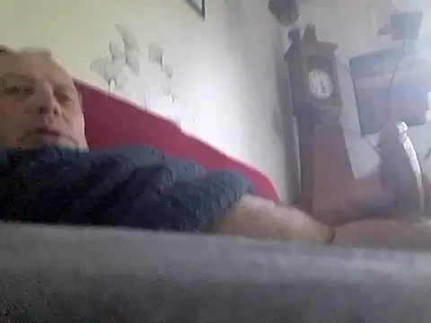 Vince072 online show from 01-19-26, 08:51