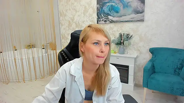 LindaSandy 1 online show from 09-20-25, 06:07