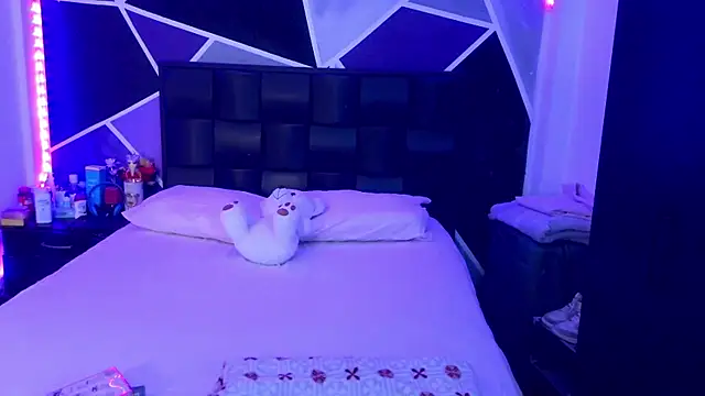 jazminslut online show from 03-08-26, 02:48