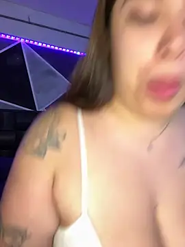 Snapshot of jazminslut chatting on 05-07-26, 02:38 jazminslut online show from 05-07-26, 02:38