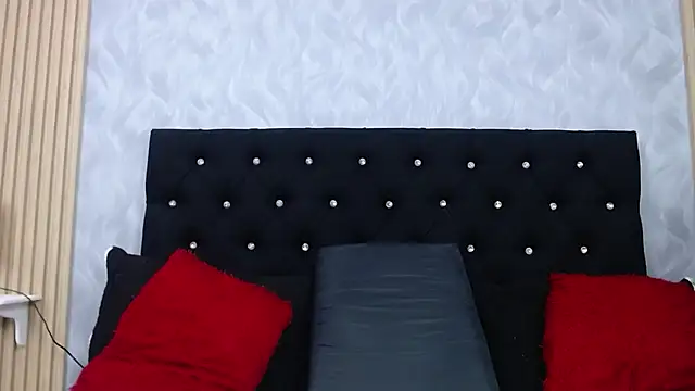 xandrinakarzon online show from 11-01-25, 08:03