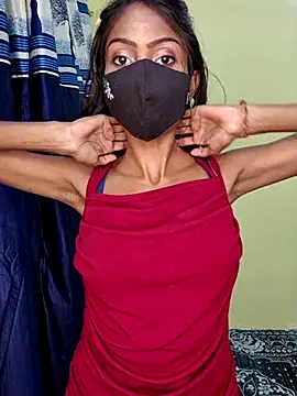 Snapshot of Riya_R24 chatting on 05-01-26, 09:25 Riya R24 online show from 05-01-26, 09:25
