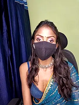 Snapshot of Riya_R24 chatting on 05-31-26, 04:35 Riya R24 online show from 05-31-26, 04:35