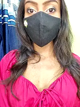 Snapshot of Riya_R24 chatting on 04-28-26, 10:41 Riya R24 online show from 04-28-26, 10:41