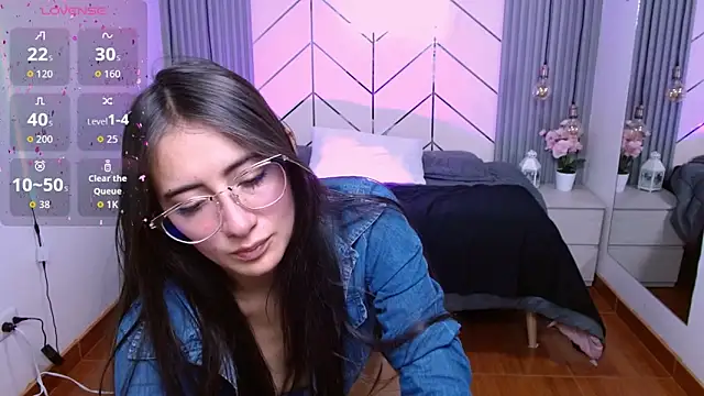 alesiamoore online show from 03-31-26, 02:30