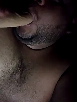 Snapshot of Osogaypardo chatting on 03-04-26, 08:11 Osogaypardo online show from 03-04-26, 08:11