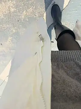 xiaoyuan01 online show from 01-10-26, 02:07