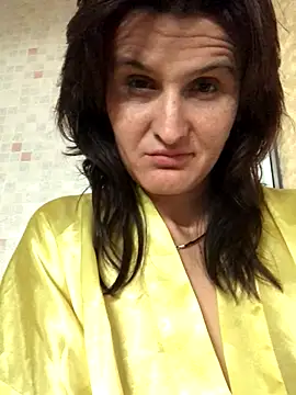 Snapshot of NikaSwan2831 chatting on 09-29-25, 10:04 NikaSwan2831 online show from 09-29-25, 10:04