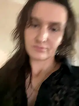 Snapshot of NikaSwan2831 chatting on 11-12-25, 11:47 NikaSwan2831 online show from 11-12-25, 11:47