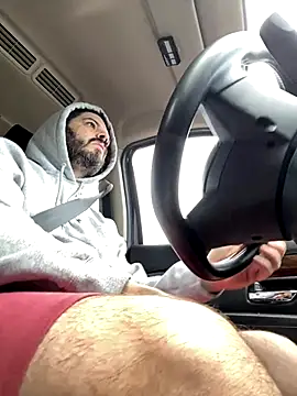 Snapshot of uto857 chatting on 10-06-25, 01:01 uto857 online show from 10-06-25, 01:01