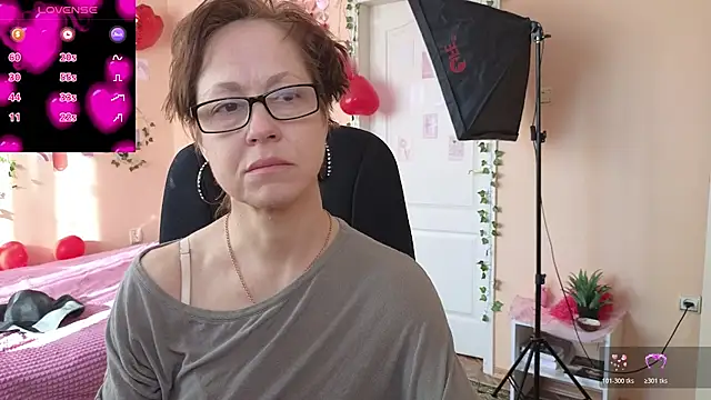 Ronda Roni online show from 02-18-26, 06:44