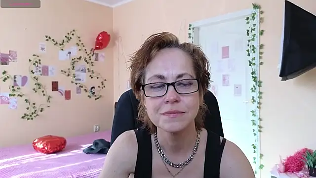 Ronda Roni online show from 04-15-26, 05:35