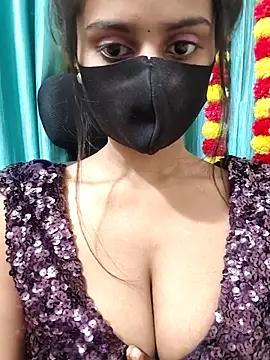 Aanya hotty online show from 03-12-26, 05:06