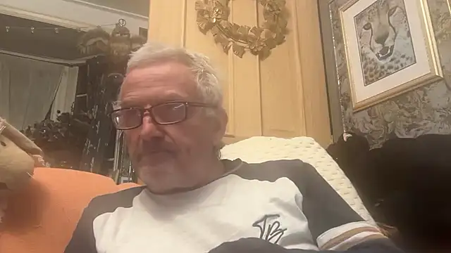 poggles online show from 11-14-25, 10:46