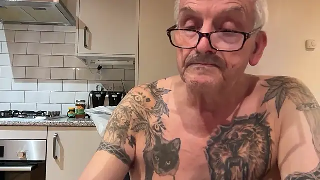 poggles online show from 09-18-25, 07:50