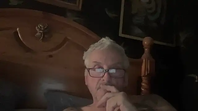 poggles online show from 11-25-25, 08:09