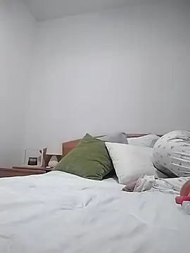 agustinalatina online show from 02-22-26, 08:32