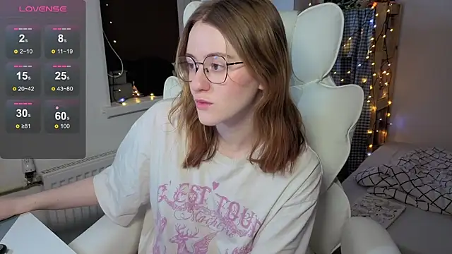 urstripchatgf online show from 11-17-25, 07:12