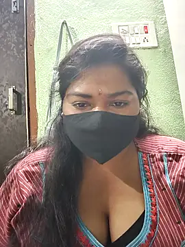 Liyaa 24 online show from 02-22-26, 03:57