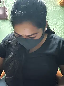 Liyaa 24 online show from 02-02-26, 08:46