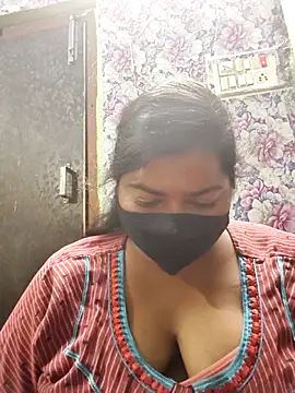 Liyaa 24 online show from 03-09-26, 07:28