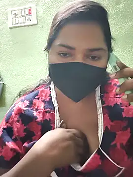 Liyaa 24 online show from 02-16-26, 11:09