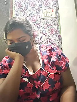 Liyaa 24 online show from 03-24-26, 04:18