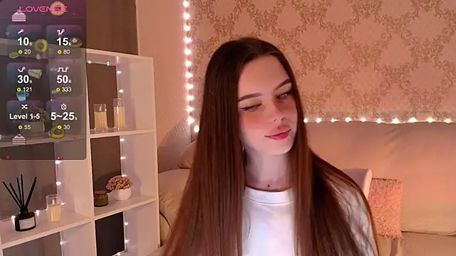 Snapshot of HolyMiax chatting on 07-12-26, 03:18 HolyMiax online show from 07-12-26, 03:18