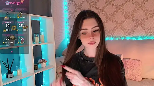 Snapshot of HolyMiax chatting on 05-26-26, 03:26 HolyMiax online show from 05-26-26, 03:26
