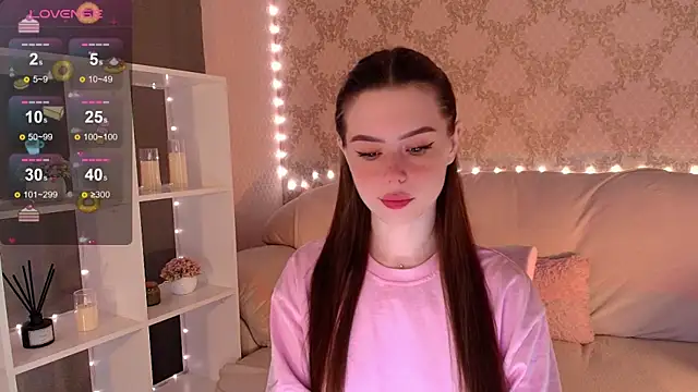 Snapshot of HolyMiax chatting on 06-23-26, 03:48 HolyMiax online show from 06-23-26, 03:48