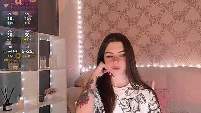 HolyMiax online show from 12-15-25, 03:12