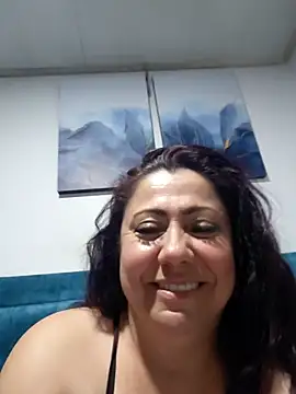 Snapshot of EmmaJhomson chatting on 04-26-26, 05:49 EmmaJhomson online show from 04-26-26, 05:49