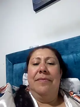 EmmaJhomson online show from 06-18-26, 01:15