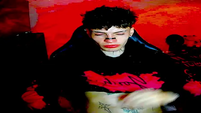 Snapshot of prince_x_dark chatting on 04-08-26, 05:42 prince x dark online show from 04-08-26, 05:42