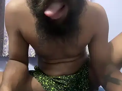 Snapshot of Matt6102 chatting on 09-29-25, 06:35 Matt6102 online show from 09-29-25, 06:35